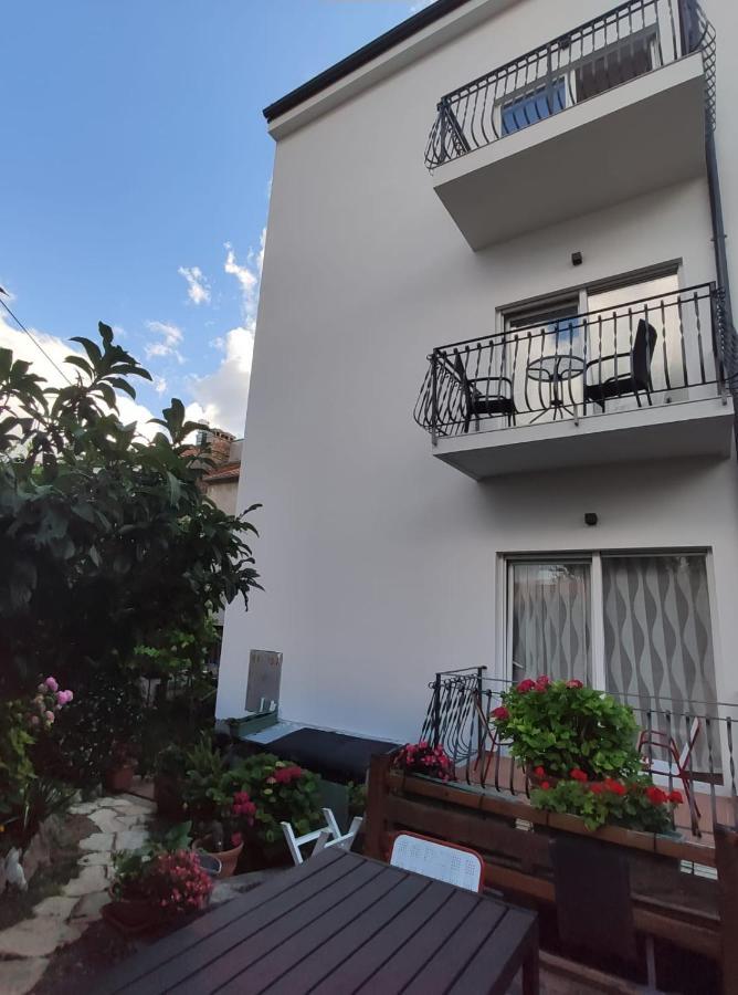 Ivana Apartman 2 Цриквеница Экстерьер фото